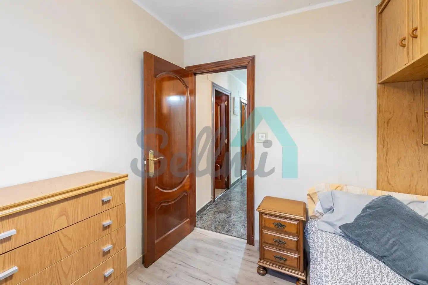 Piso de alquiler en De La República Argentina, La Calzada