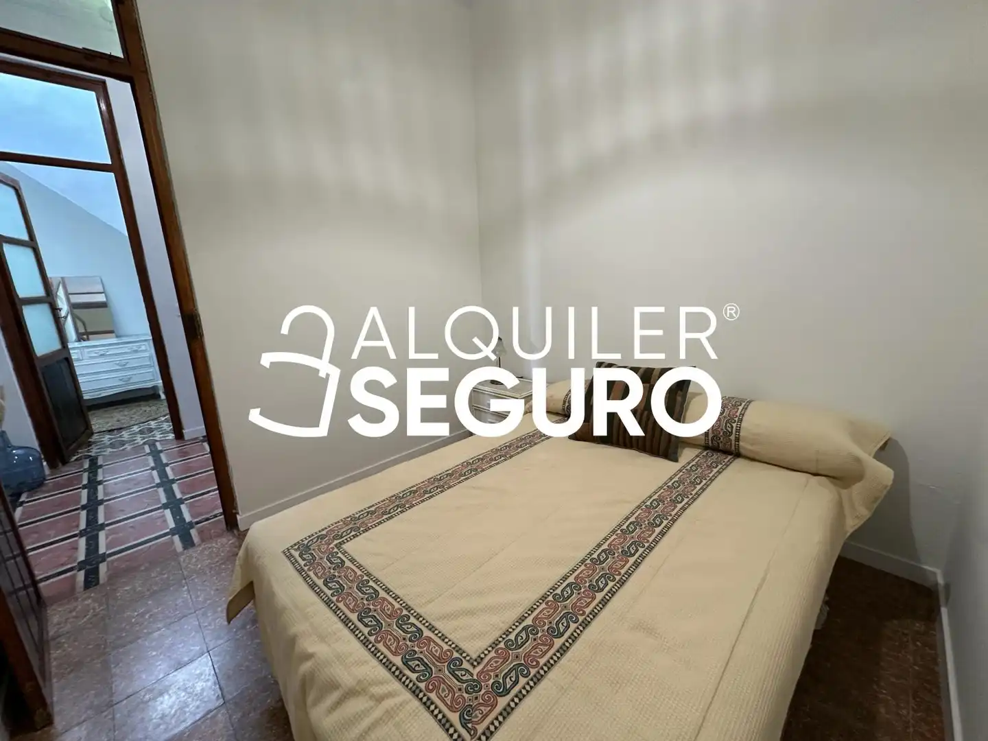 Habitación de Piso de alquiler en Valencia con Aire acondicionado, Terraza y Amueblado