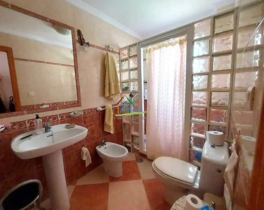 Chalet con piscina en venta en Playa golf, imagen 11