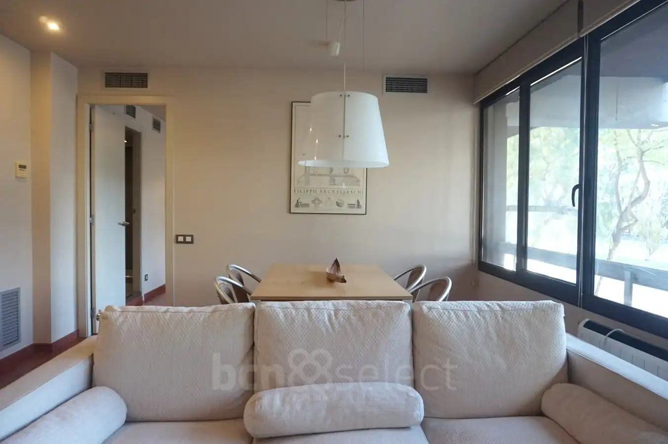 Sala d'estar de Pis en venda en Barcelona amb Aire condicionat, Calefacció i Parquet