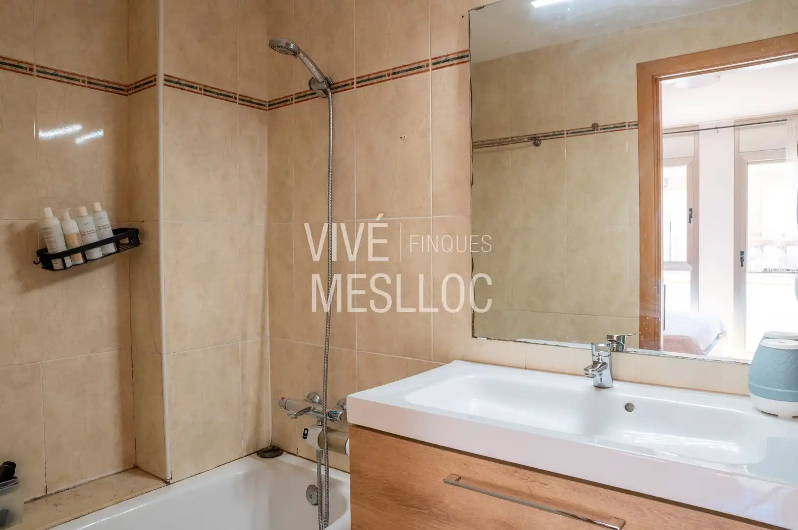 Baño de Piso en venta en El Masnou con Aire acondicionado, Calefacción y Trastero