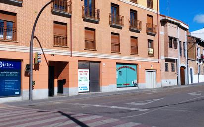 Vista exterior de Pis en venda en Medina del Campo