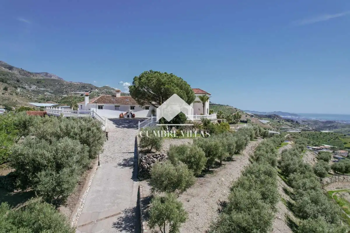 Casa rústica amb jardí en venda a Ítrabo, imagen 7