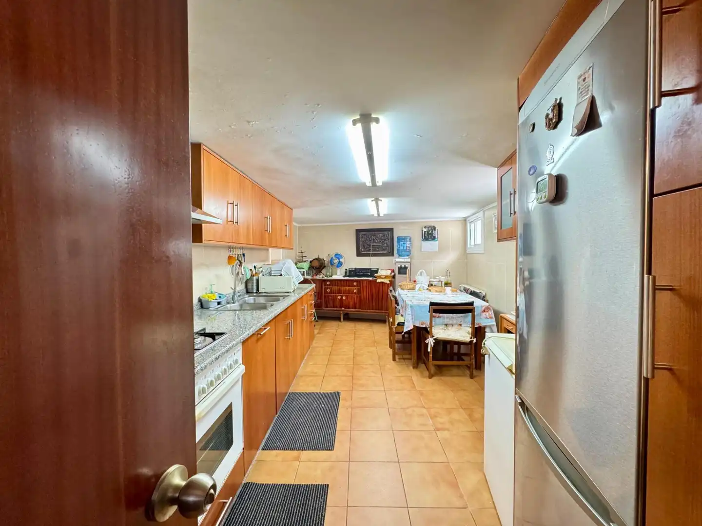 Kitchen of Houses for sale in Pontevedra Capital   with Heating, Terrace and Storage room
