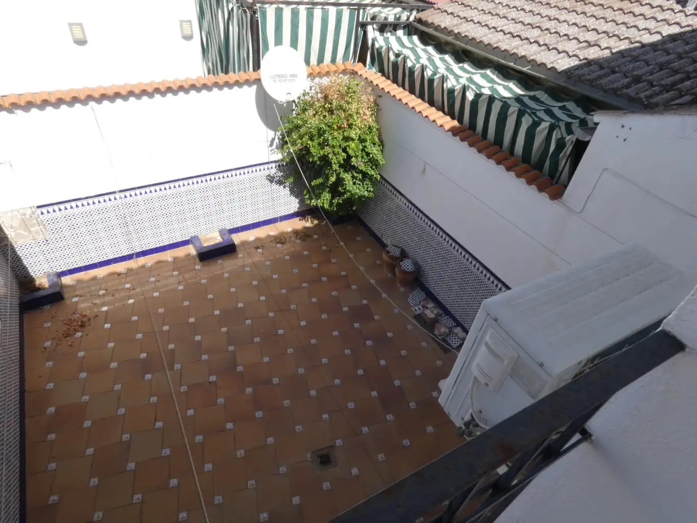 House with terrace for sale in Azuaga