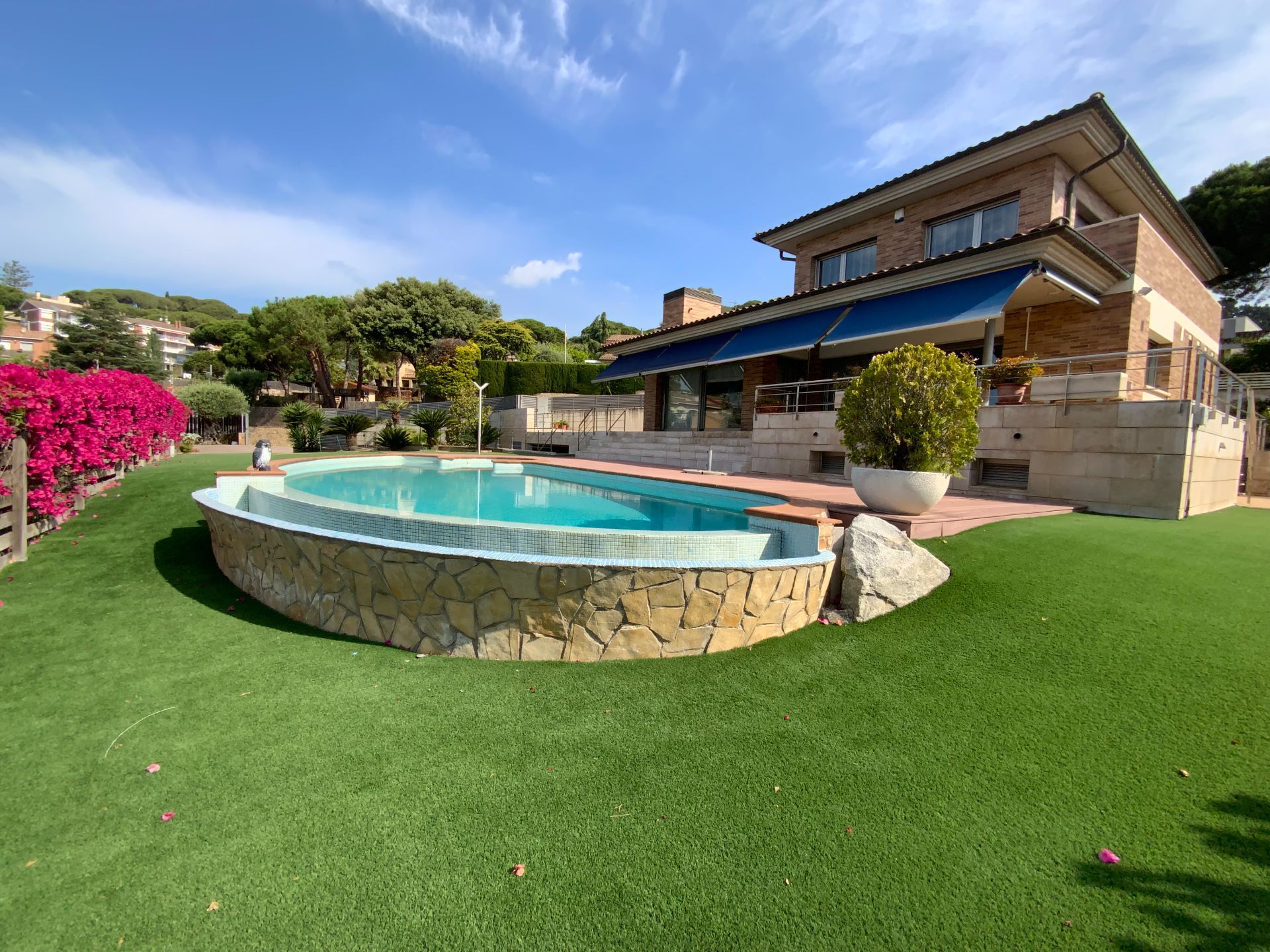 Piscina de Casa o xalet en venda en Sant Vicenç de Montalt amb Calefacció, Jardí privat i Piscina