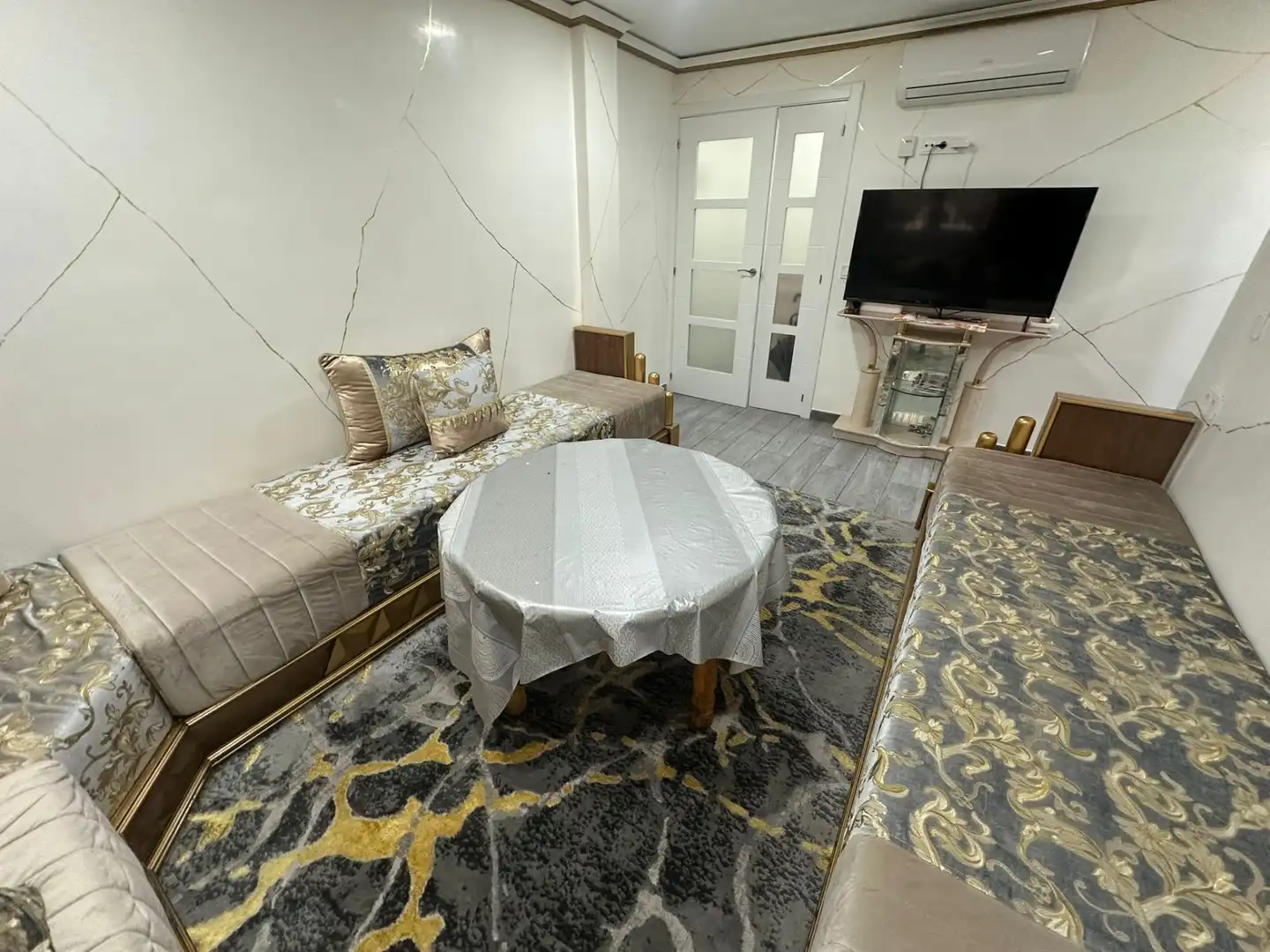 Living room of Flat for sale in Parla  with Air Conditioner