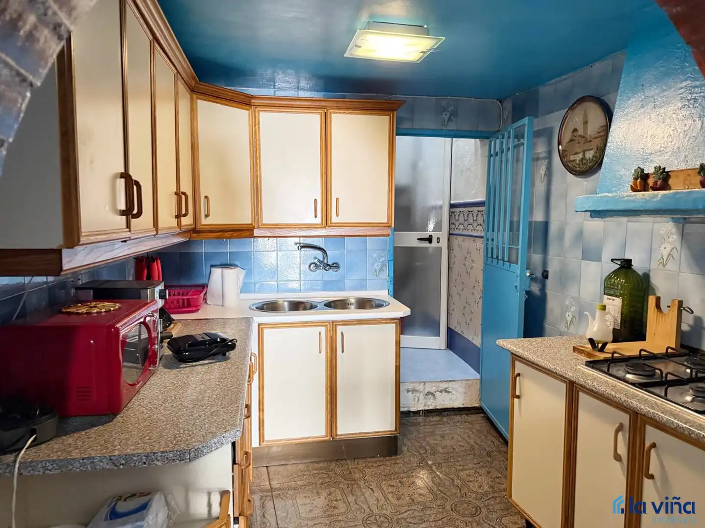 Kitchen of Houses for sale in Cuevas Bajas  with Storage room and Furnished