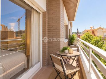 Piso con balcón en venta en Carrer del Consell de Cent