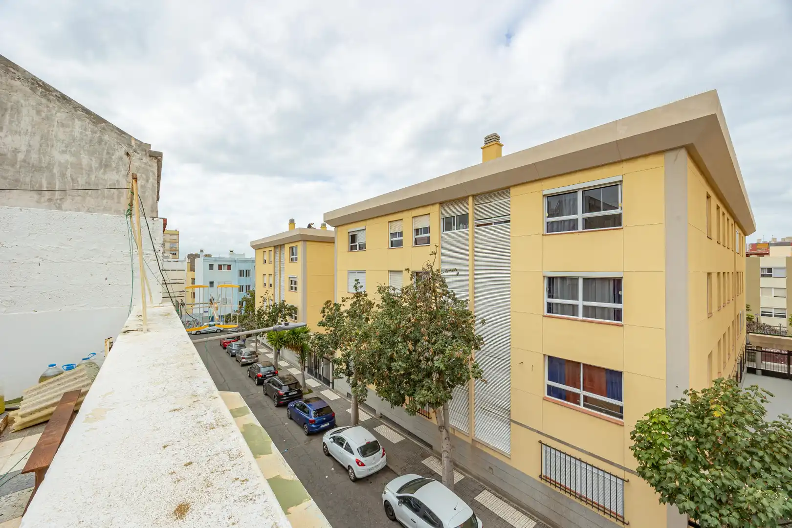 Vista exterior de Casa adosada en venda en Las Palmas de Gran Canaria