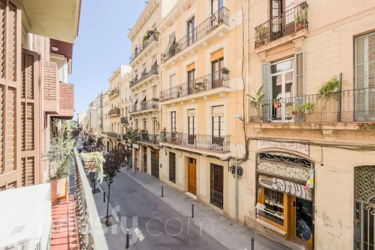 Vista exterior de Pis en venda en Barcelona amb Aire condicionat, Calefacció i Parquet