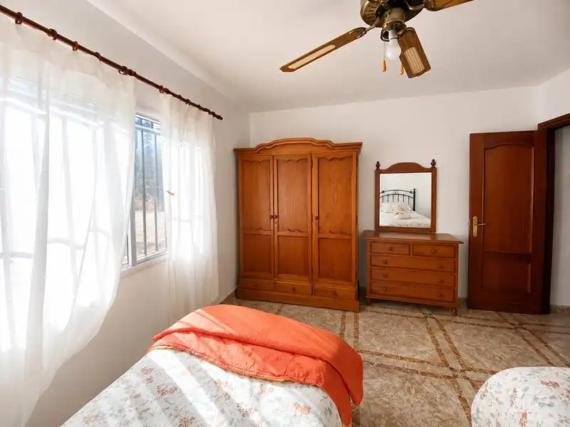 Schlafzimmer von Country house zum Verkauf in Málaga mit Klimaanlage, Heizung und Privatgarten