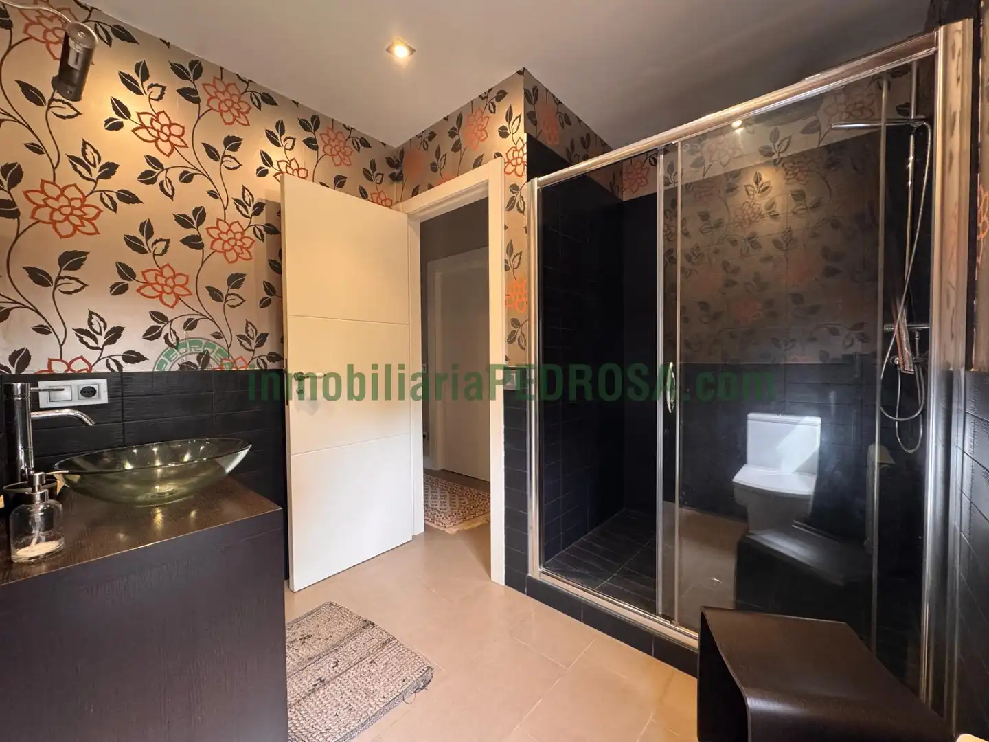 Habitación de Casa o chalet en venta en Pontevedra Capital  con Calefacción, Jardín privado y Terraza