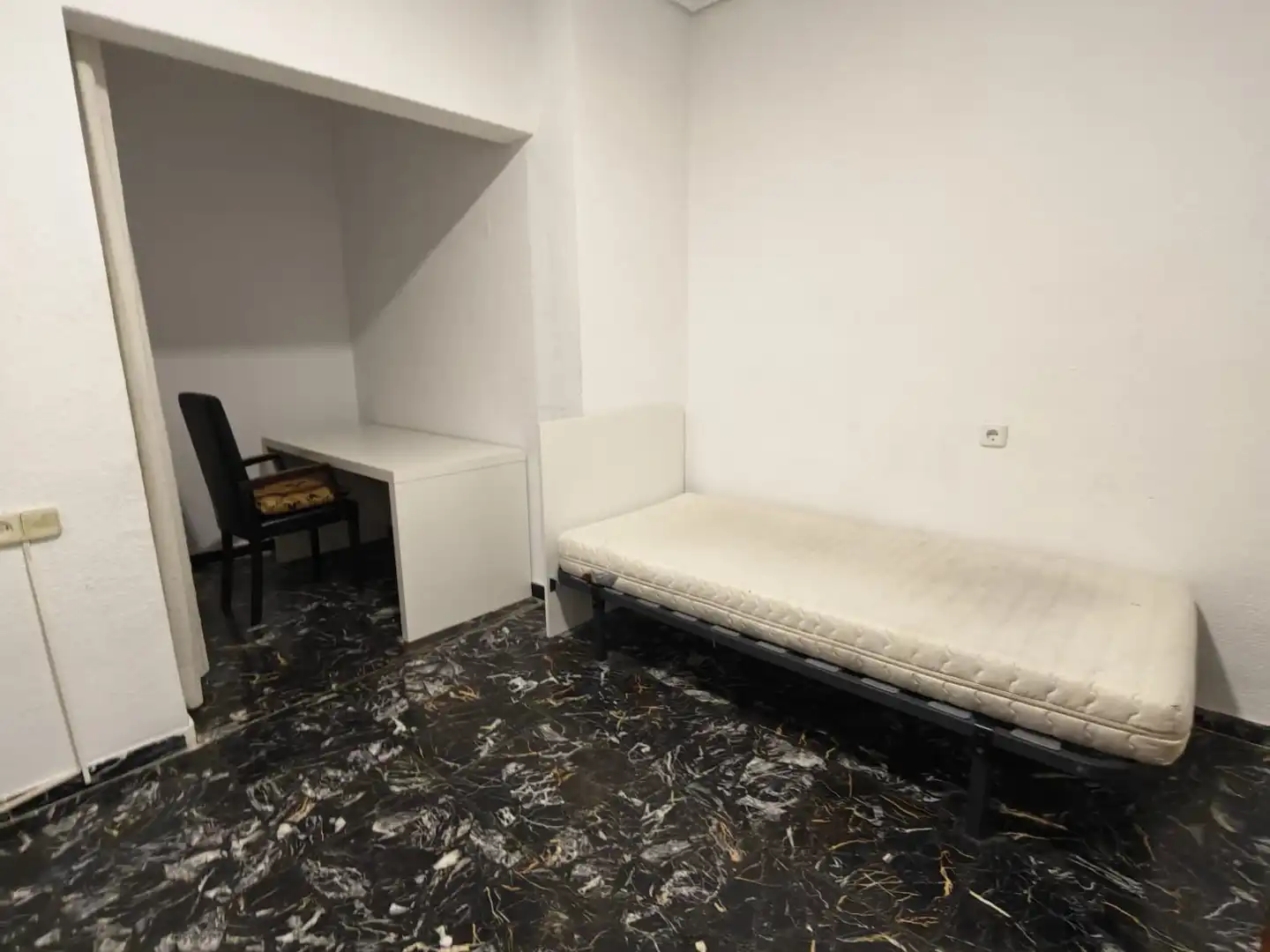 Appartamento con ascensore in affitto a Centro, imagen 6
