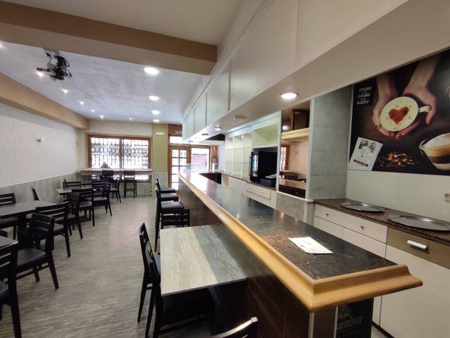 Local comercial en Alquiler en Gijón - Avenida Pablo Iglesias, 64 en El Coto