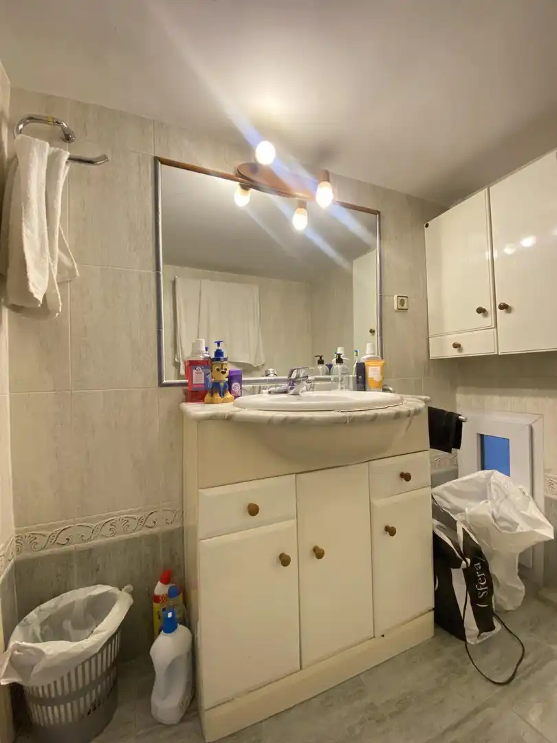 Bathroom of Ground floor for rent in Madrid