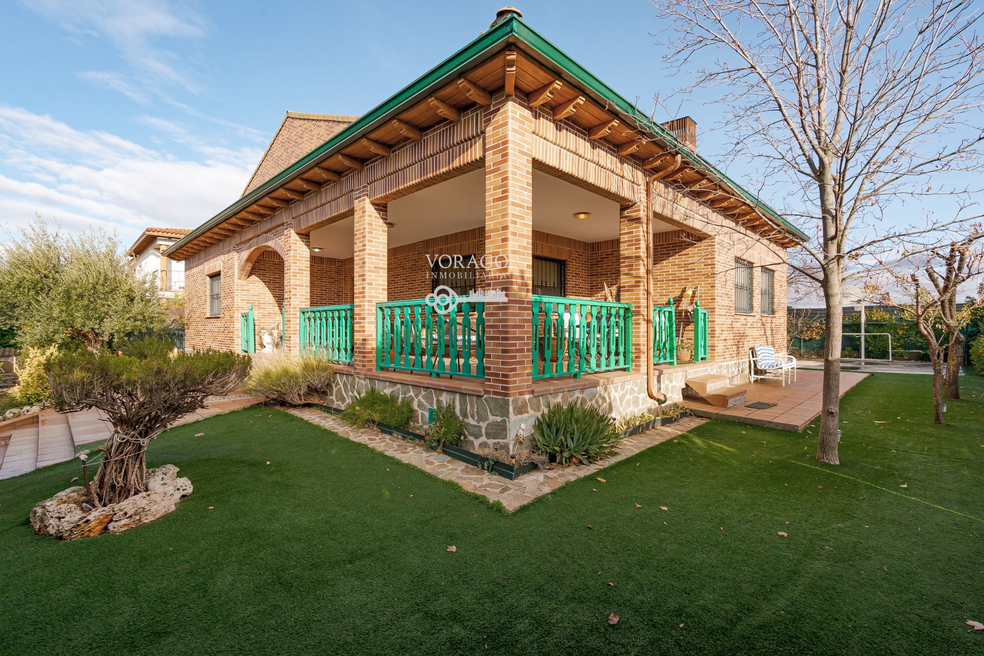 Exterior view of House or chalet for sale in Villanueva de la Torre  with Air Conditioner, Heating and Private garden