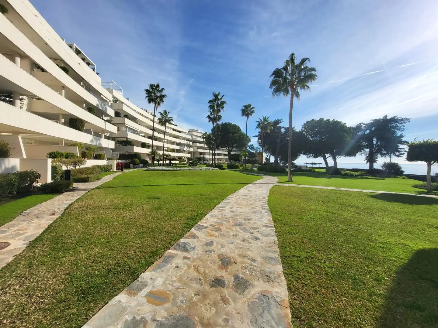 Apartamento con terraza en venta en Selwo, imagen 7
