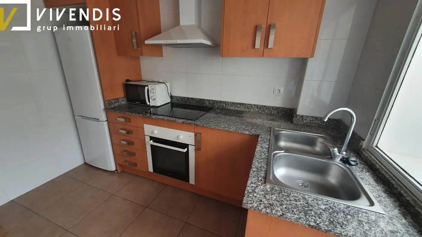 Cuina de Pis de lloguer en Lleida amb Calefacció, Moblat i Balcó