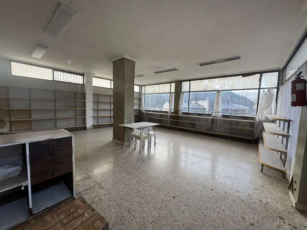 Local comercial en venta en Legazpi, imagen 4