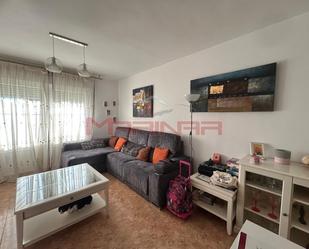 Living room of Single-family semi-detached for sale in Villatobas  with Terrace and Balcony