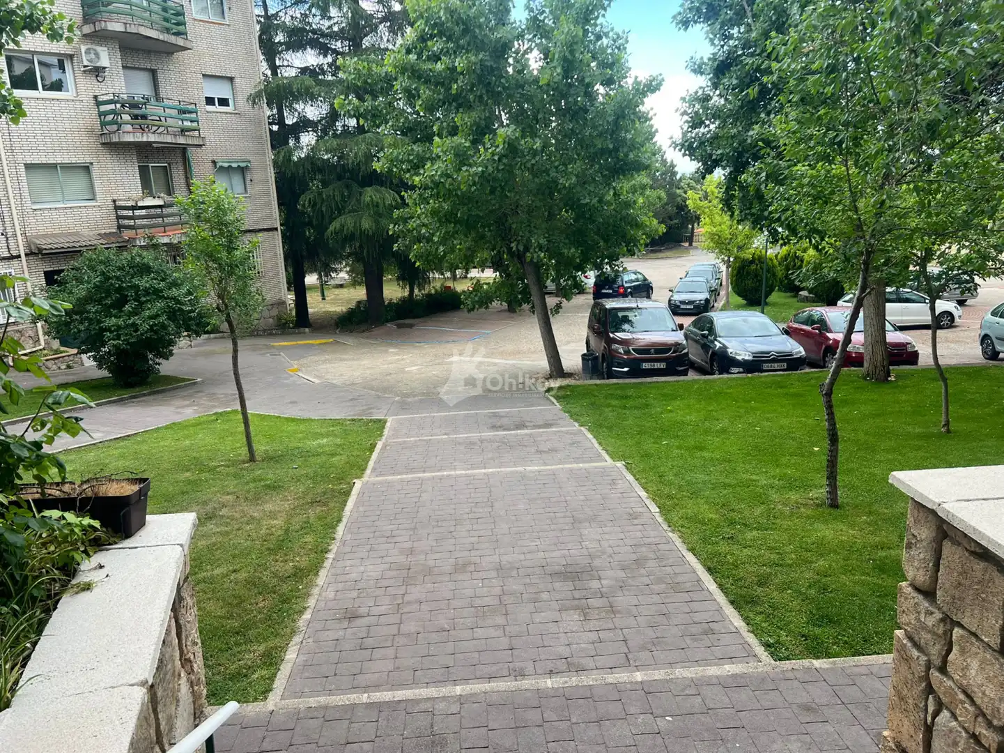 Parkplatz von Wohnung zum Verkauf in Fresnedillas de la Oliva mit Klimaanlage, Heizung und Privatgarten