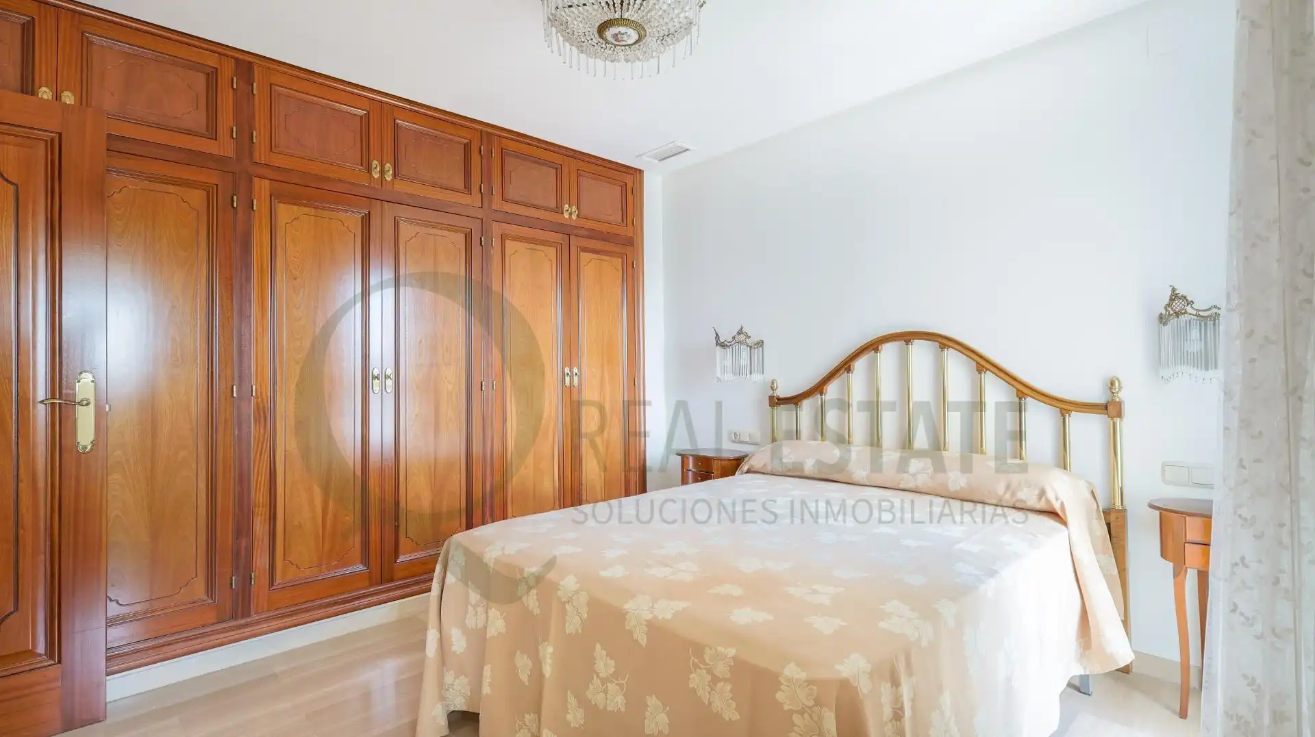 Schlafzimmer von Dachboden zur Miete in Alicante / Alacant mit Klimaanlage, Privatgarten und Terrasse