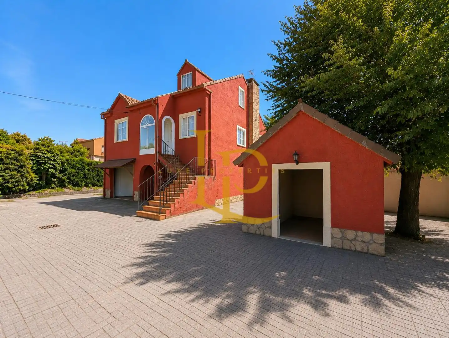 Vista exterior de Casa o chalet en venta en El Casar con Aire acondicionado, Jardín privado y Terraza