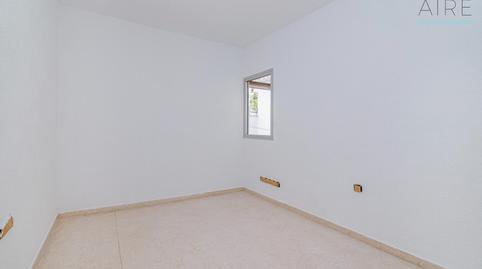 Foto 4 de Ático en venta en Calle Laguna de la Caldera, Crta. De la Sierra, Granada Capital
