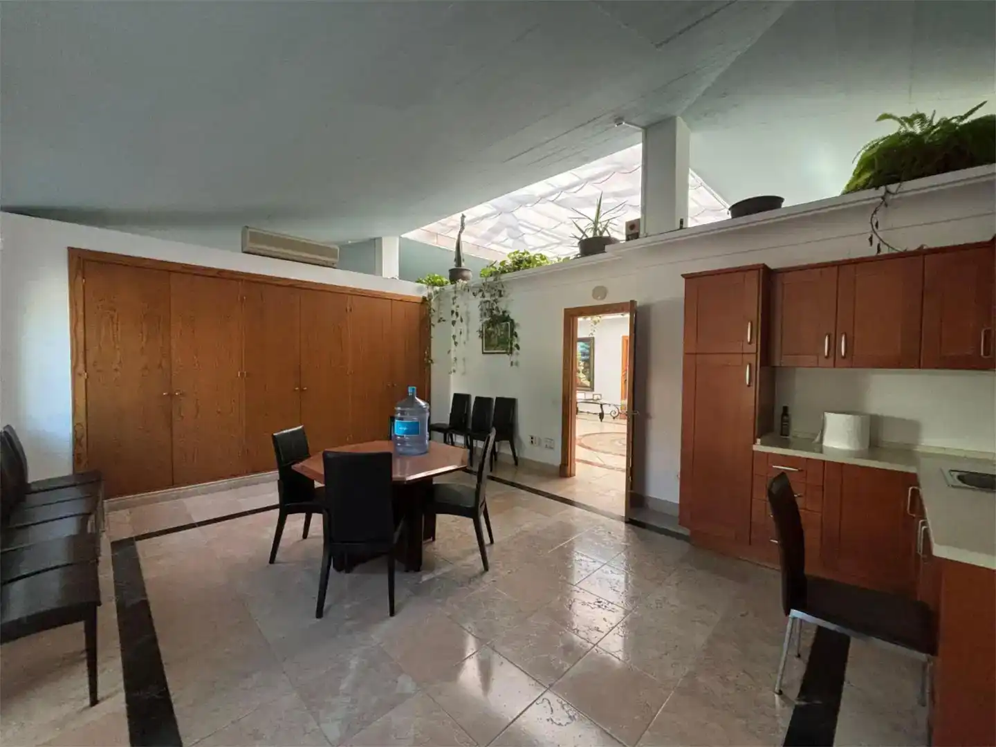 Comedor de Oficina de alquiler en Marbella