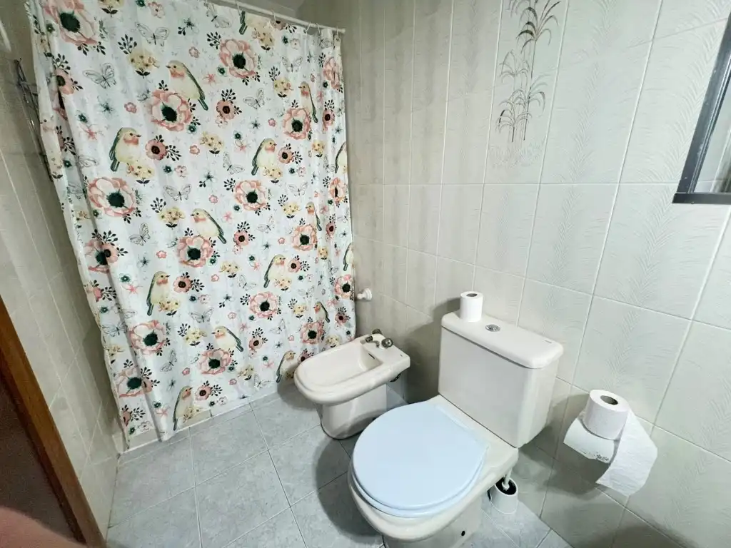 Bathroom of Flat for rent in Córdoba  with Balcony