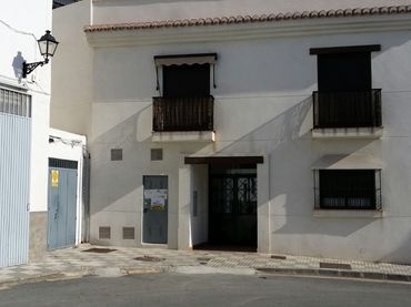 Gewerbefläche zum Verkauf in Calle Constitución 26
