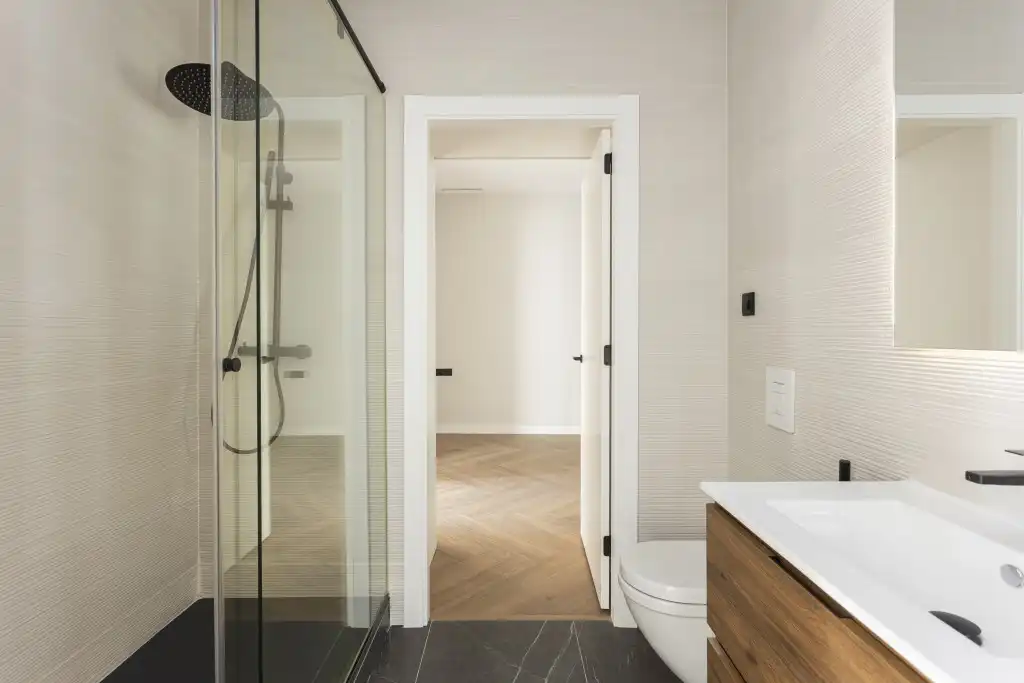 Bany de Apartament en venda en Barcelona amb Aire condicionat i Calefacció