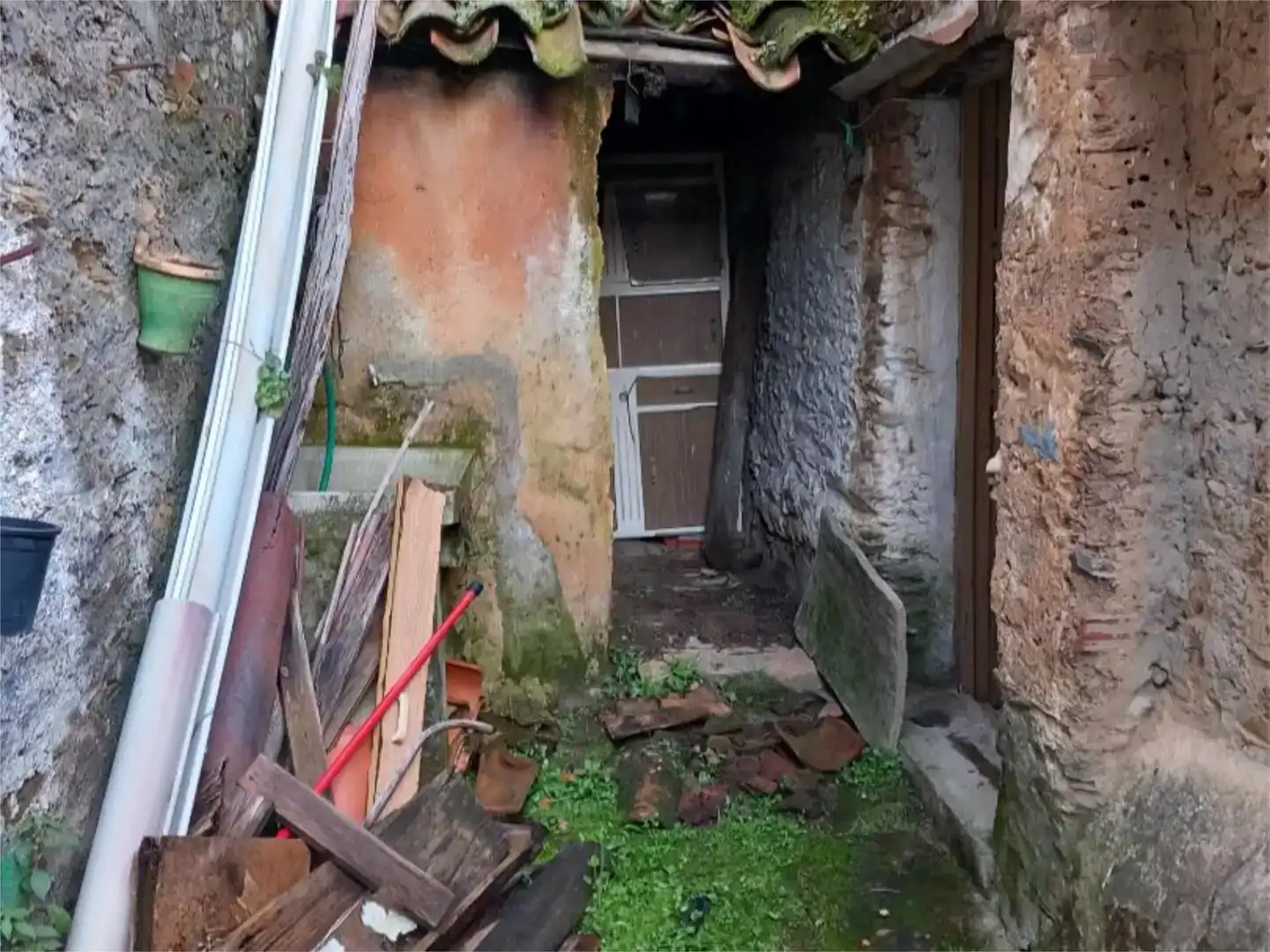 Casa adosada en venda en Mirabel