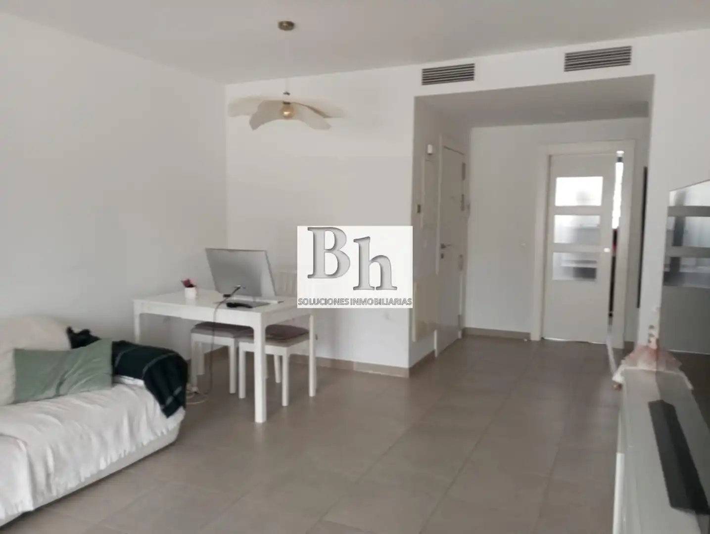 Bedroom of Flat for sale in Málaga  with Air Conditioner, Private garden and Terrace