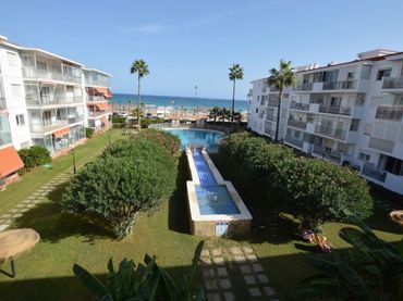 Wohnung mit Pool zum Verkauf in Playa de los Boliches