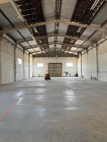 Nave industrial en Alquiler en Silla
