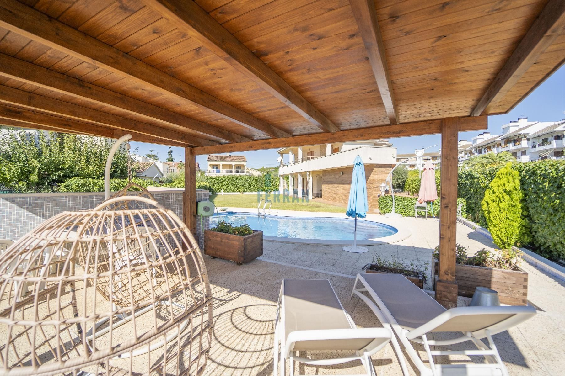 Garden of House or chalet for sale in El Vendrell  with Air Conditioner, Heating and Terrace