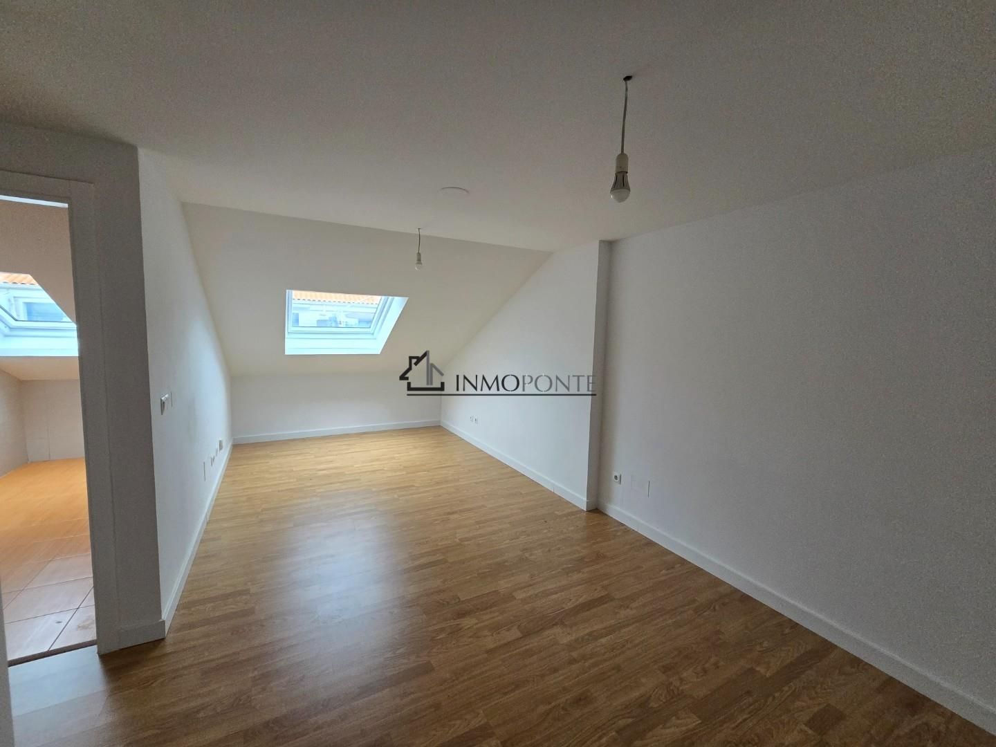 Bedroom of Flat for sale in Pontevedra Capital 