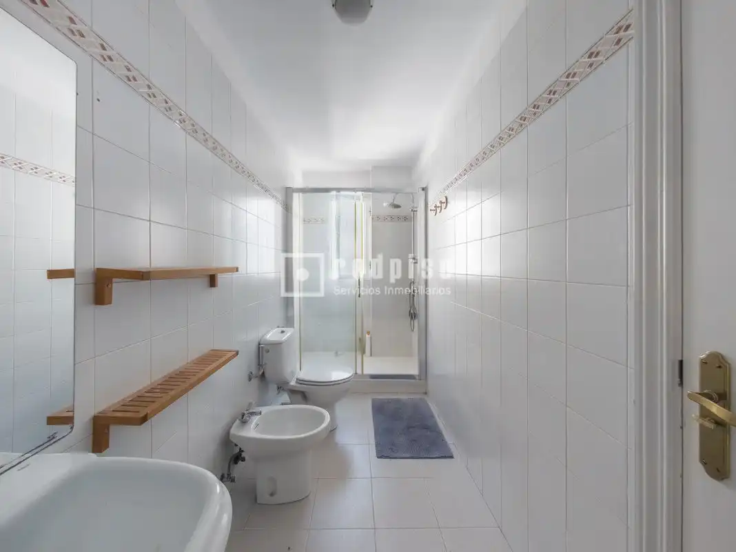 Baño de Piso en venta en Madrid con Aire acondicionado, Calefacción y Parquet