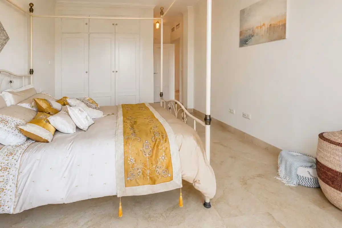 Terraced house with pool for sale in La Alcaidesa, imagen 34