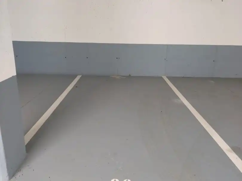 Parkplatz von Garage zum Verkauf in Fisterra