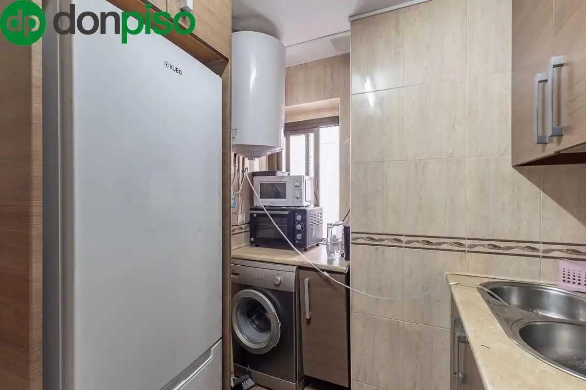 Küche von Wohnung zum Verkauf in Granada