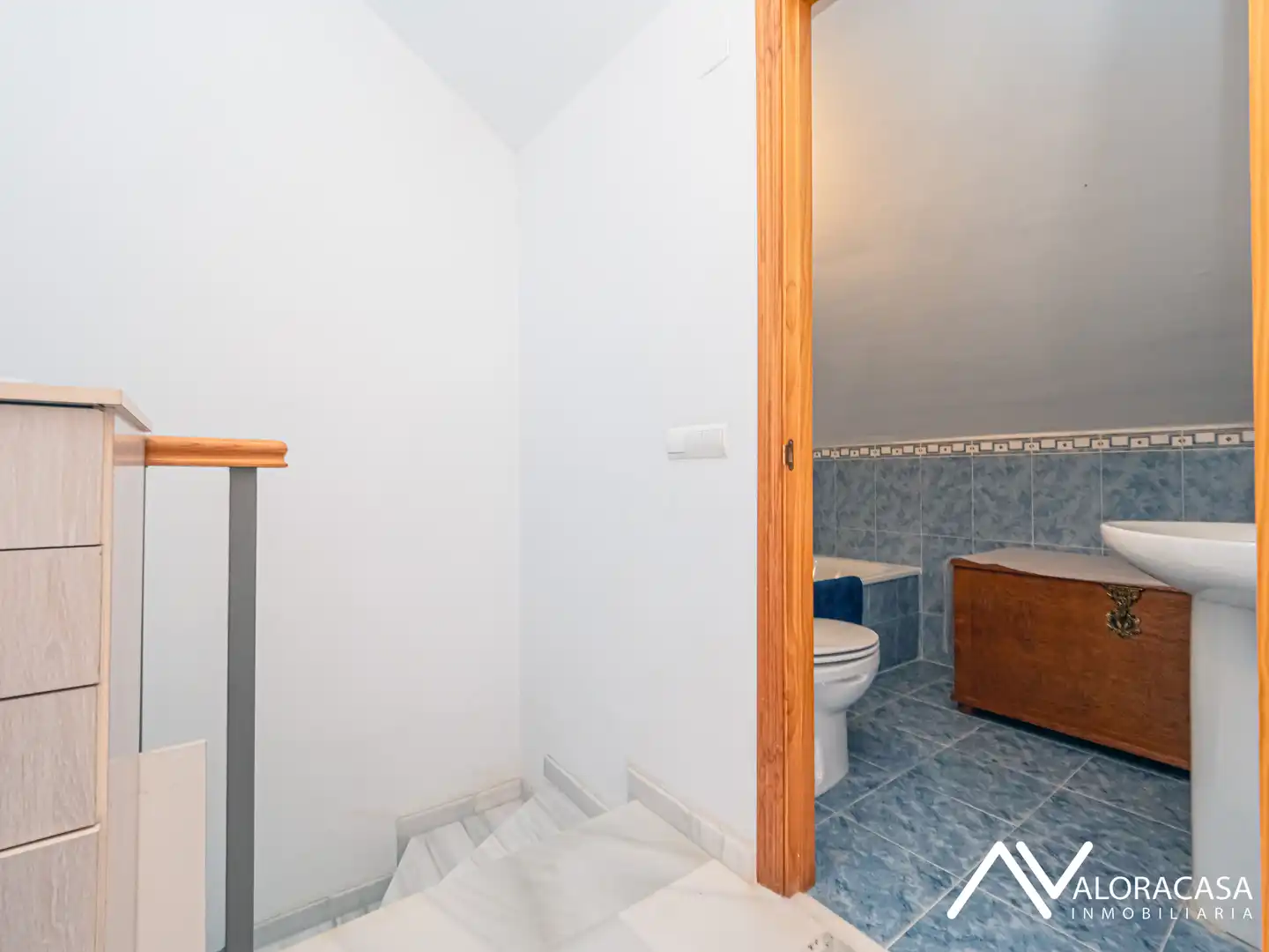 Badezimmer von Einfamilien-Reihenhaus zum Verkauf in Cártama mit Möbliert