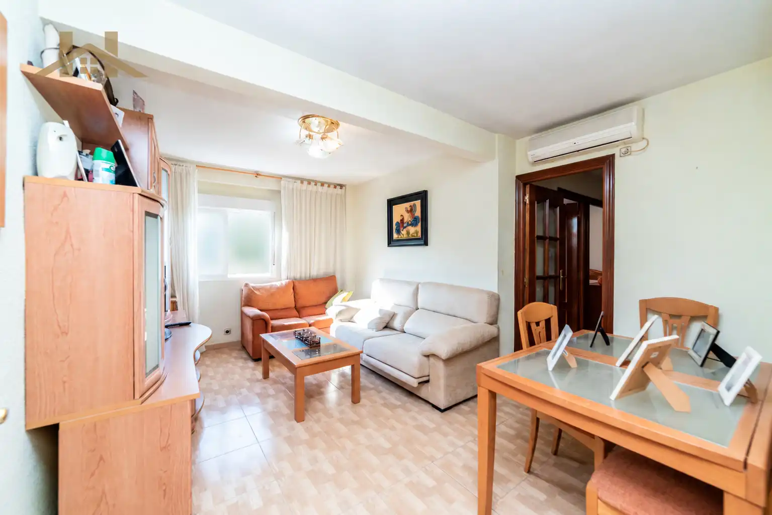 Wohnung mit Aufzug zum Verkauf in Calle Huesca