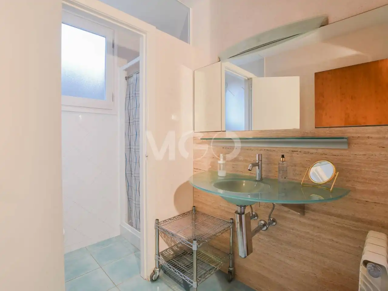 Bany de Casa o xalet en venda en Tavèrnoles amb Calefacció, Jardí privat i Parquet