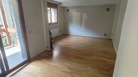 Foto 2 de Piso de alquiler en Ordino - Ansalonga - Sornàs, Ordino