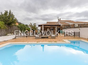 Maison mitoyenne avec piscine à vendre à Mas Trader - Corral d'En Tort - Corral d'En Cona