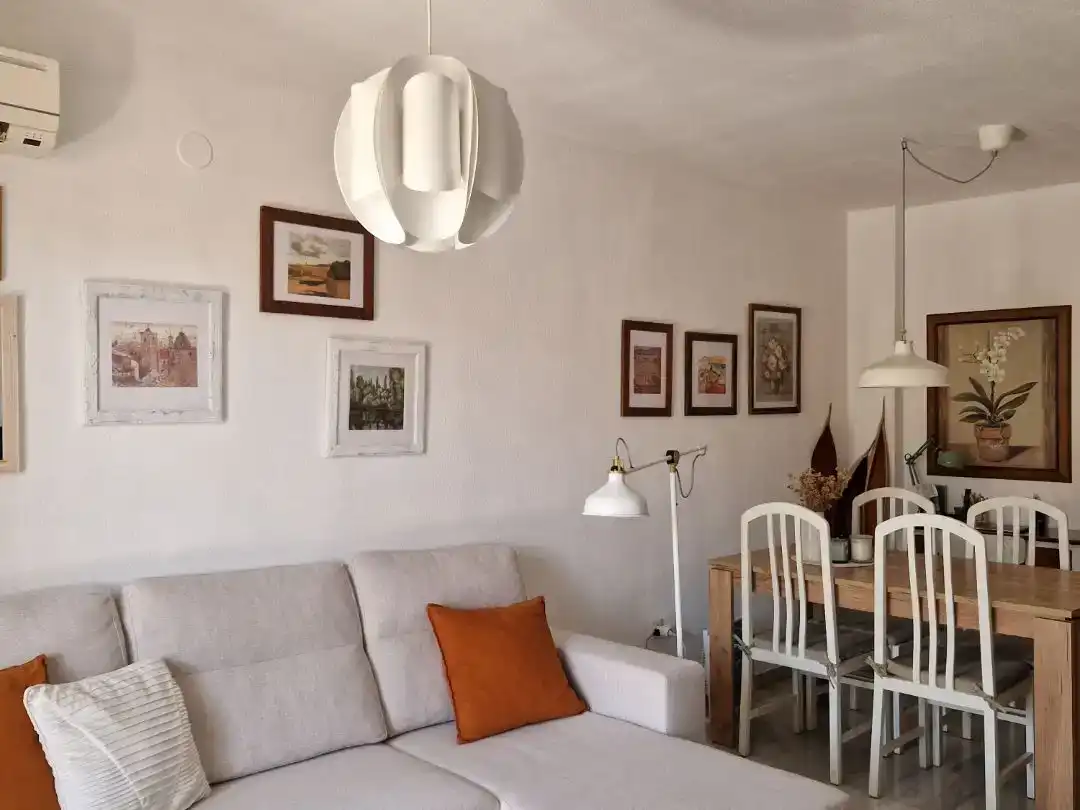 Living room of Flat for sale in Benalmádena  with Air Conditioner and Swimming Pool