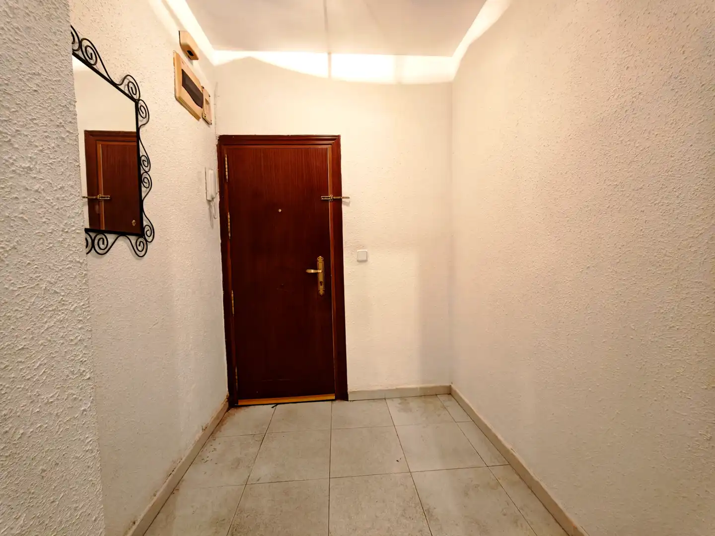 Piso en venta en Madrid con Calefacción y Amueblado